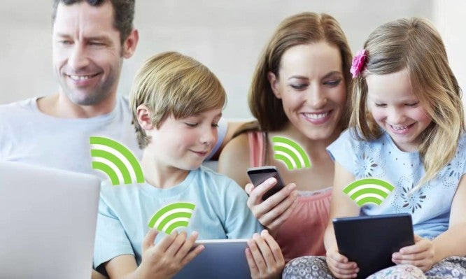 Wi-Fi και παιδιά: Τι ισχύει με την ακτινοβολία – Απαντήσεις στις ανησυχίες σας (βίντεο)